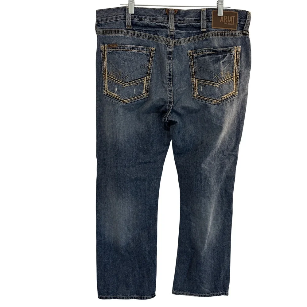 Ariat M5 Straight Fit Blue Jeans Mens 38x30 Durable Denim Rugged Western Cowboy